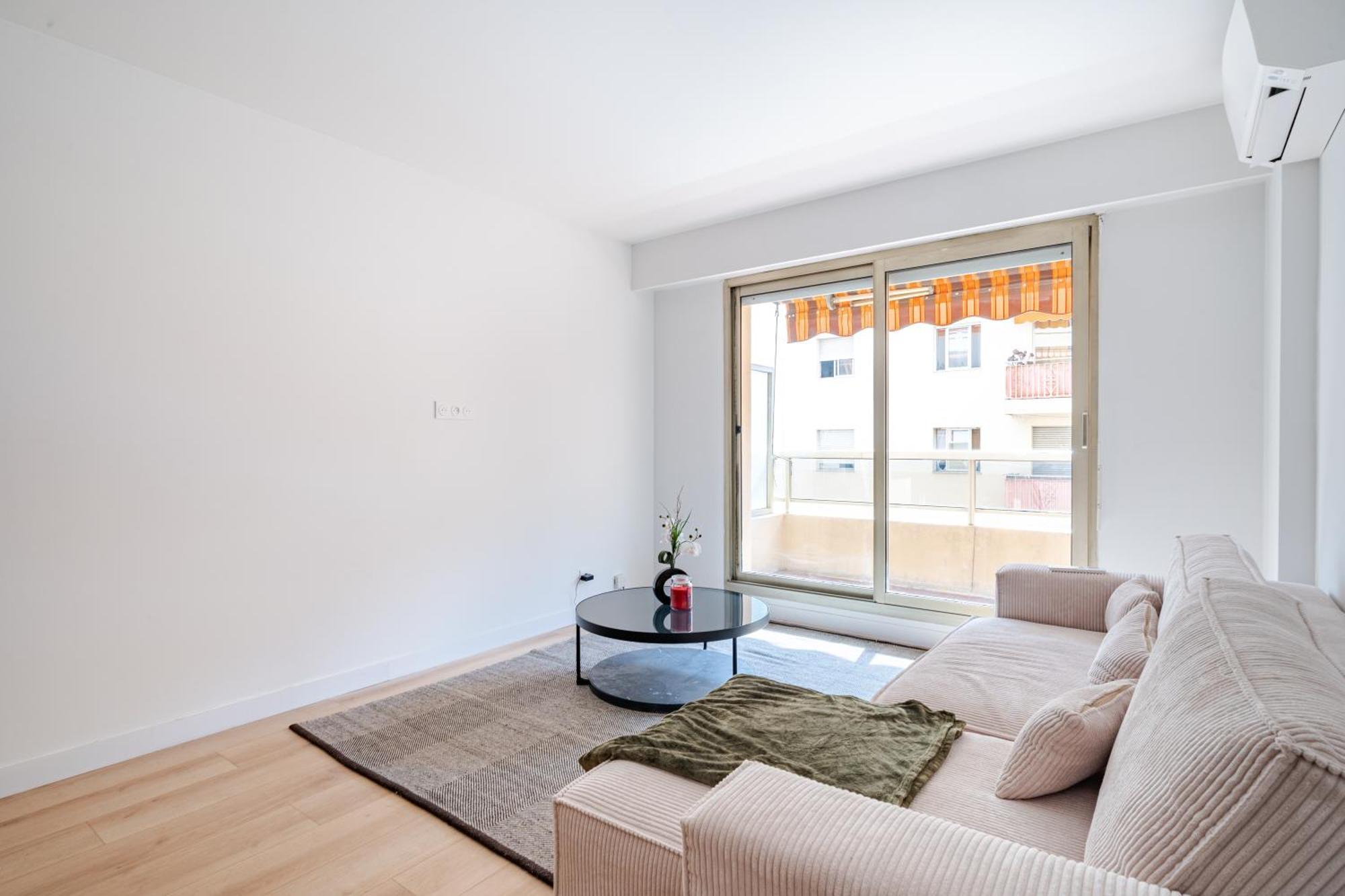 Near Old Town And Apartment Fully Renovated Nice Extérieur photo