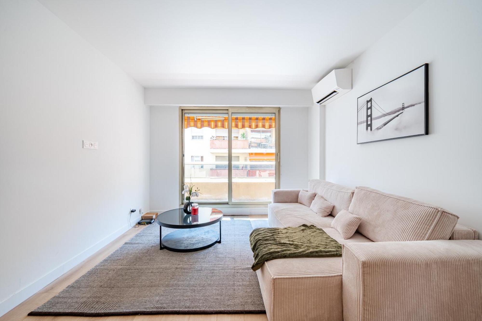 Near Old Town And Apartment Fully Renovated Nice Extérieur photo